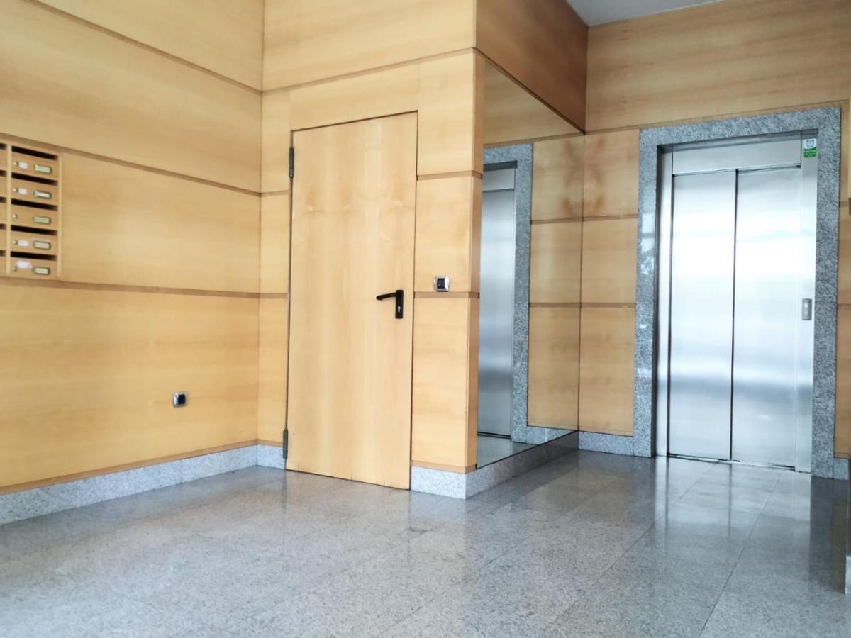 Apartamento En Oviedo,Wifi エクステリア 写真