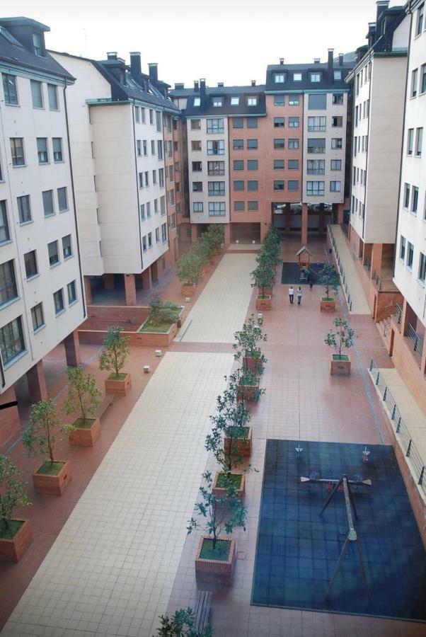 Apartamento En Oviedo,Wifi エクステリア 写真